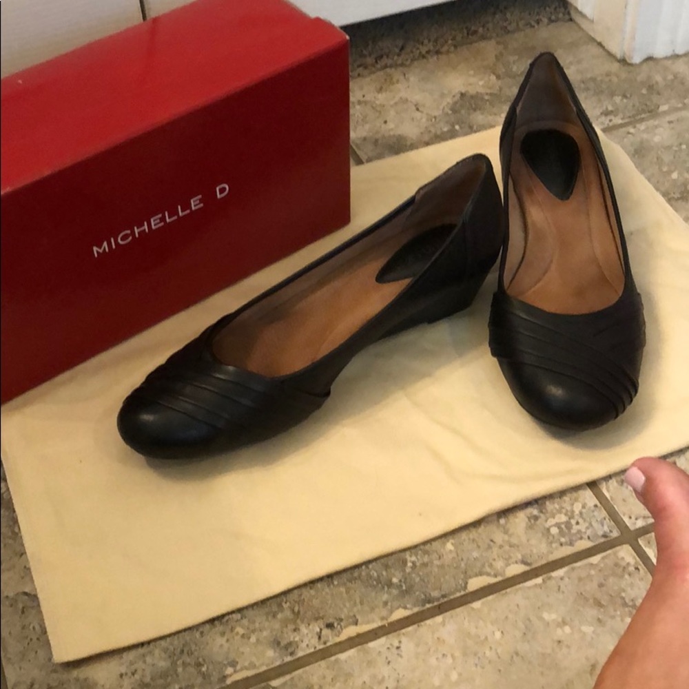 Michelle D. Comfort Leather Wedges